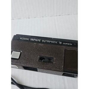 Kodak Trimlite Instamatic 18‎ Camera Vintage Film Photography Collectible